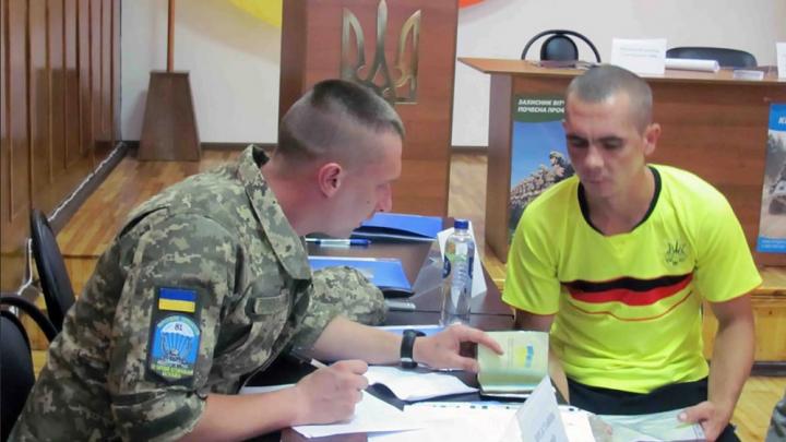 Резервы ВСУ подошли к концу: в бой отправят генералов. Командование Украины пойдёт в «мясные штурмы» Резервы ВСУ подошли к концу: в бой отправят генералов. Командование Украины пойдёт в «мясные штурмы»