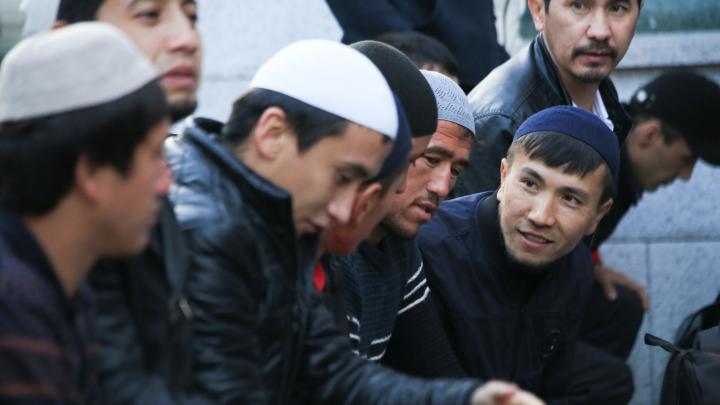 Халифат Россия: избить и поставить на колени. Что происходит в этноанклавах Халифат Россия: избить и поставить на колени. Что происходит в этноанклавах