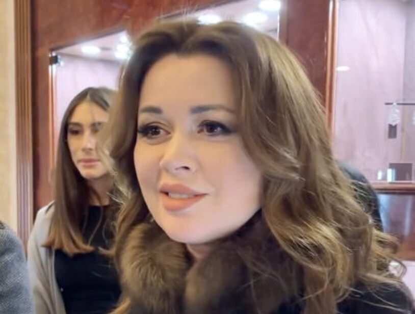 Адвокат Калиничева раскрыла, что имущество Заворотнюк поделят на две части