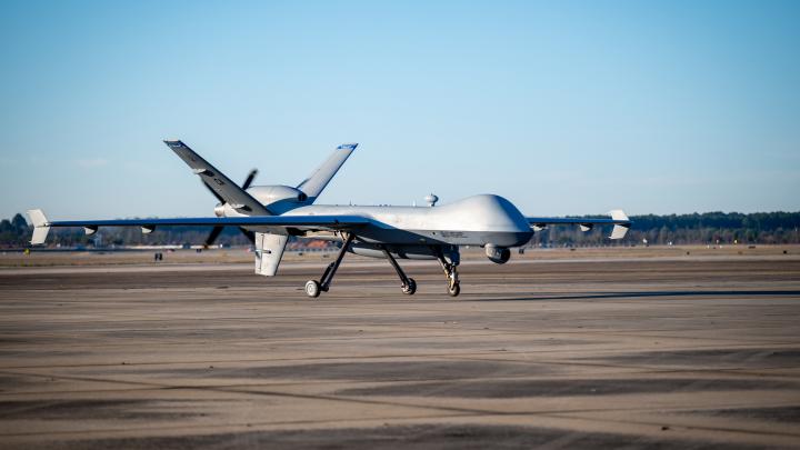 Беспилотник Global Hawk исчез над Чёрным морем: Русские войска перестали «играть по правилам» и перешли к новой фазе СВО