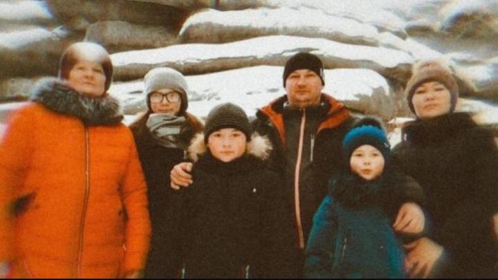 Русский многодетный отец потерял паспорт Узбекистана. За это его депортируют в Среднюю Азию Русский многодетный отец потерял паспорт Узбекистана. За это его депортируют в Среднюю Азию