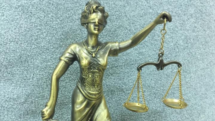 Русский многодетный отец потерял паспорт Узбекистана. За это его депортируют в Среднюю Азию Русский многодетный отец потерял паспорт Узбекистана. За это его депортируют в Среднюю Азию