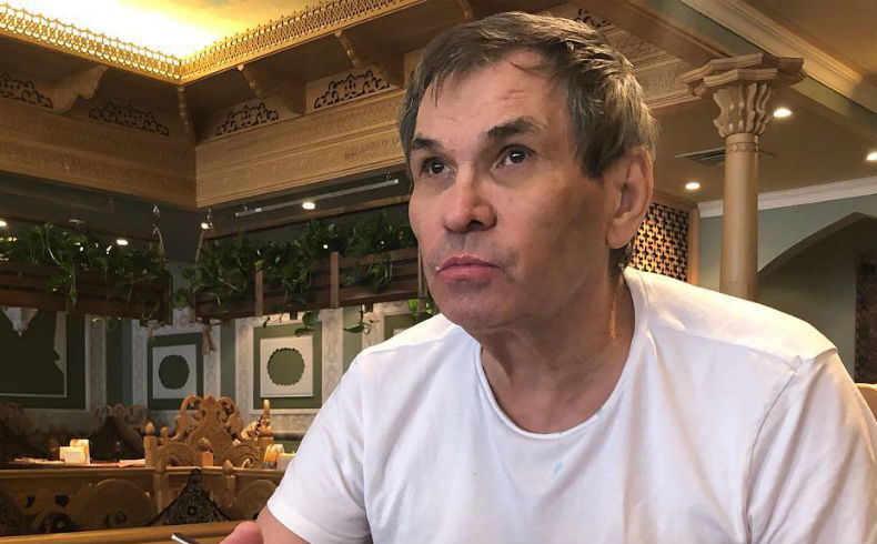 У Бари Алибасова диагностировали дизартрию на фоне инсульта