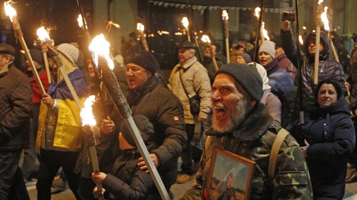 «Карпатская сечь» с латиносами-извергами и французские нацисты: Американец вскрыл правду об иностранцах в ВСУ