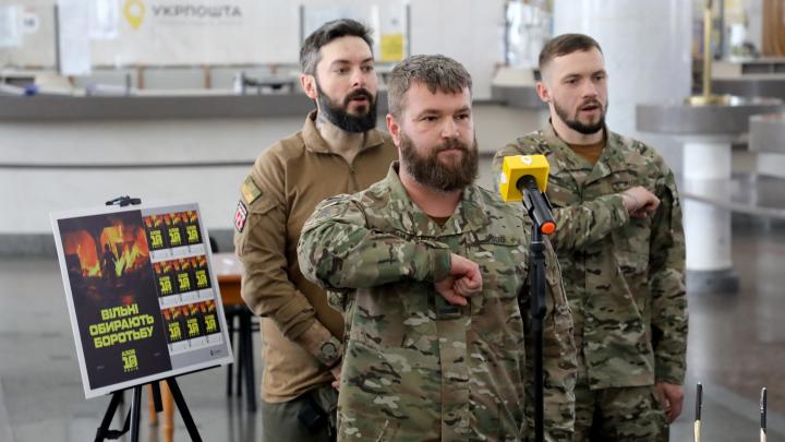 Бригады ВСУ отходят с потерями: в бой пошло американское оружие. Русские войска отвержено наступают под Купянском и в Донбассе Бригады ВСУ отходят с потерями: в бой пошло американское оружие. Русские войска отвержено наступают под Купянском и в Донбассе