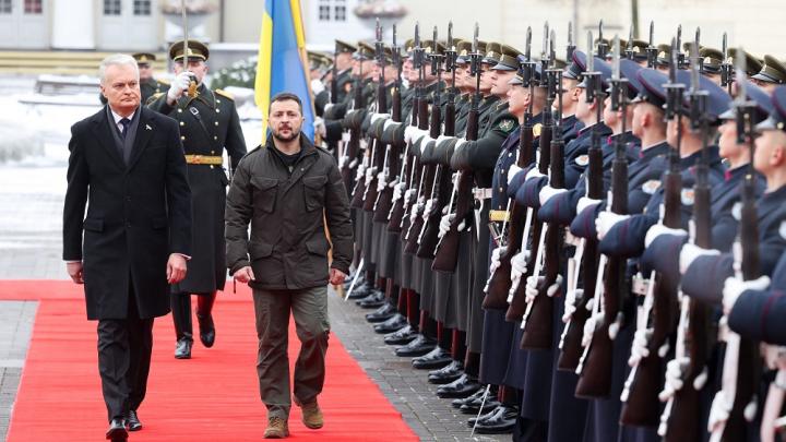 «Русское сафари» пошло не по плану: Литовские наемники попали под ракетный удар в Красноармейске «Русское сафари» пошло не по плану: Литовские наемники попали под ракетный удар в Красноармейске