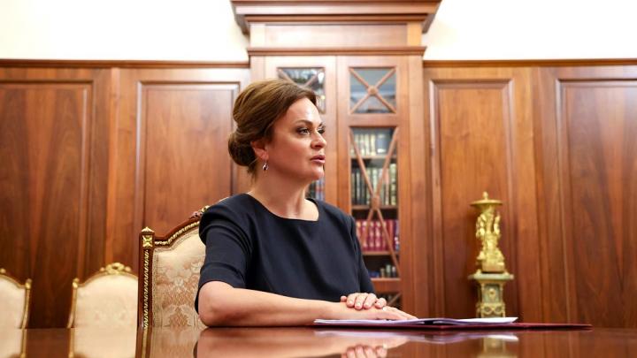 Путин усилил контроль за работой Минобороны: курировать ведомство будет родственница президента Путин усилил контроль за работой Минобороны: курировать ведомство будет родственница президента