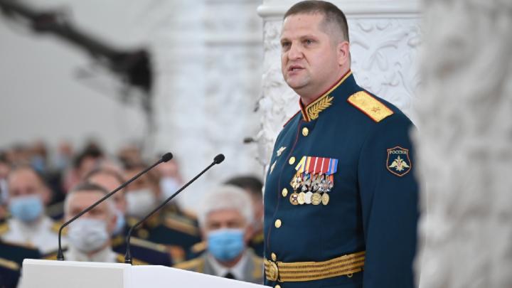 Партия Операции на марше: Вышедший на волю генерал Попов готовится «возглавить» команду Путина. СМИ узнают имена казнокрадов Партия Операции на марше: Вышедший на волю генерал Попов готовится «возглавить» команду Путина. СМИ узнают имена казнокрадов