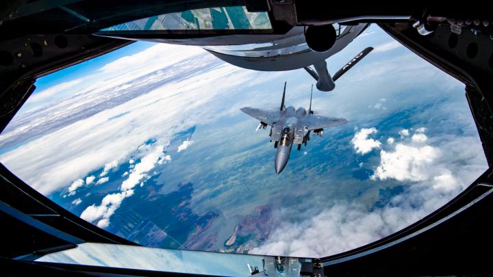 За F16 полетят F15 Eagle: США помогут Незалежной завоевать превосходство в воздухе?