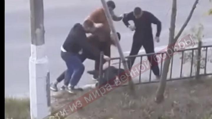 «Буду извиняться, но диаспора всё порешает»: Раскрыты скандальные детали зверского убийства азербайджанцем русского в Электростали «Буду извиняться, но диаспора всё порешает»: Раскрыты скандальные детали зверского убийства азербайджанцем русского в Электростали