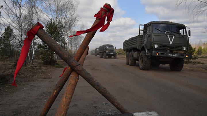 «Враг перешёл трассу»: Боевики ВСУ бьют тревогу в Донбассе, пока командование пиарится под Курском «Враг перешёл трассу»: Боевики ВСУ бьют тревогу в Донбассе, пока командование пиарится под Курском