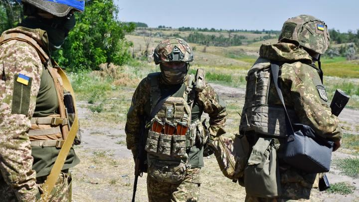 Киев задействовал план «Б» в Курской области: Элитное подразделение ВСУ неожиданно переведено в тыл