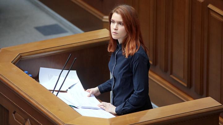 «Ситуация катастрофическая»: ВС России отрезают последнюю линию снабжения ВСУ в Донбассе «Ситуация катастрофическая»: ВС России отрезают последнюю линию снабжения ВСУ в Донбассе