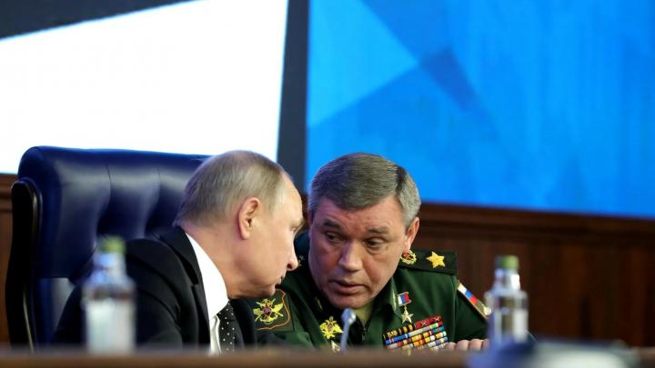 Киев сдает Донбасс: ВСУ бежали из Карловки и отступают из Селидово. Загадка Часов Яра. 12 недель для Путина. Ошибка F 16: Горячая сводка СВО Киев сдает Донбасс: ВСУ бежали из Карловки и отступают из Селидово. Загадка Часов Яра. 12 недель для Путина. Ошибка F 16: Горячая сводка СВО