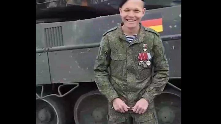 У ВСУ пропала связь: Семь «Леопардов» не сделали ни одного выстрела по чёрным беретам У ВСУ пропала связь: Семь «Леопардов» не сделали ни одного выстрела по чёрным беретам