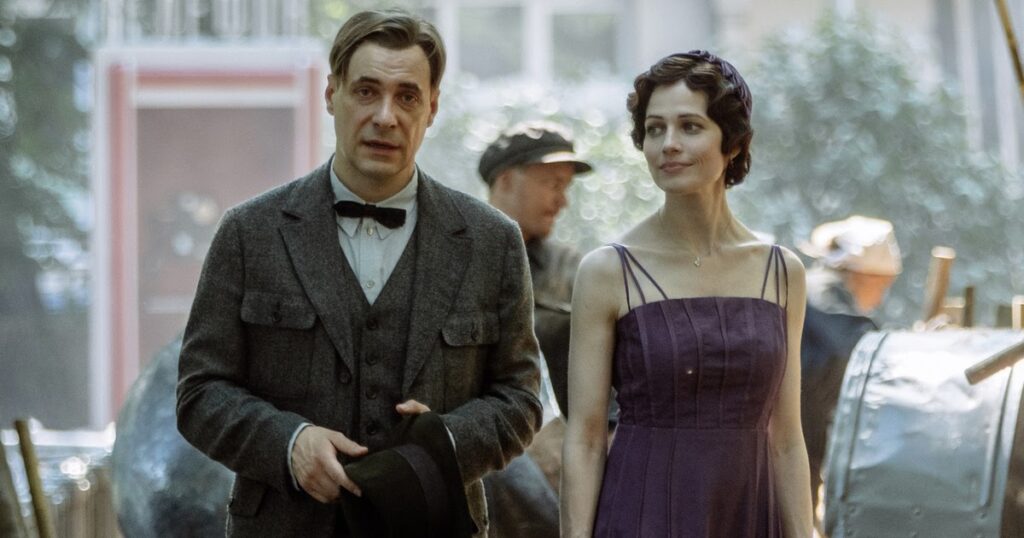 Юлия Снигирь заявила, что «Мастер и Маргарита» победил на премии «назло врагам» Юлия Снигирь заявила, что «Мастер и Маргарита» победил на премии «назло врагам»
