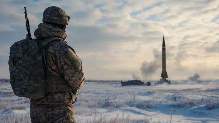 «После этого удара через месяц Киев капитулирует на условиях Москвы»: Аналитик назвал место атаки и нужное количество ракет «После этого удара через месяц Киев капитулирует на условиях Москвы»: Аналитик назвал место атаки и нужное количество ракет