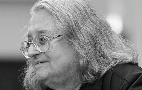 Вдова Градского Коташенко привела на очередное заседание суда 10-летнего сына Вдова Градского Коташенко привела на очередное заседание суда 10-летнего сына