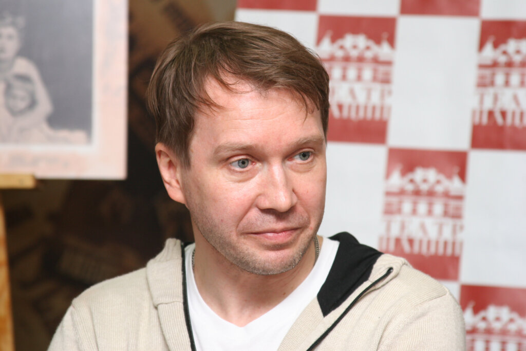 Евгений Миронов заявил, что его не впечатлил фильм «Анора» с Борисовым Евгений Миронов заявил, что его не впечатлил фильм «Анора» с Борисовым