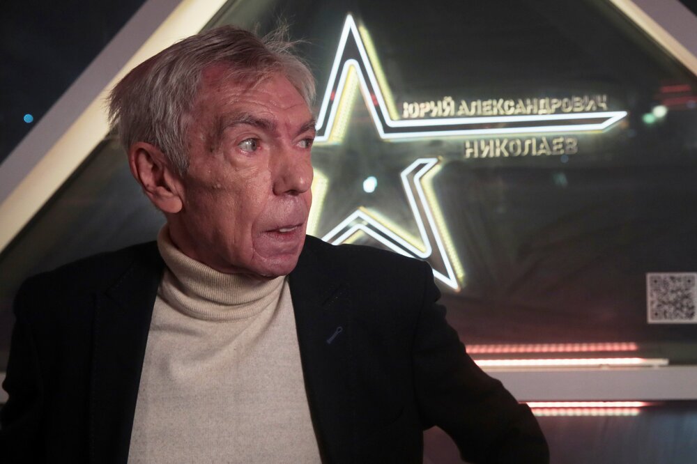 Телеведущий Юрий Николаев появился на публике в инвалидной коляске Телеведущий Юрий Николаев появился на публике в инвалидной коляске