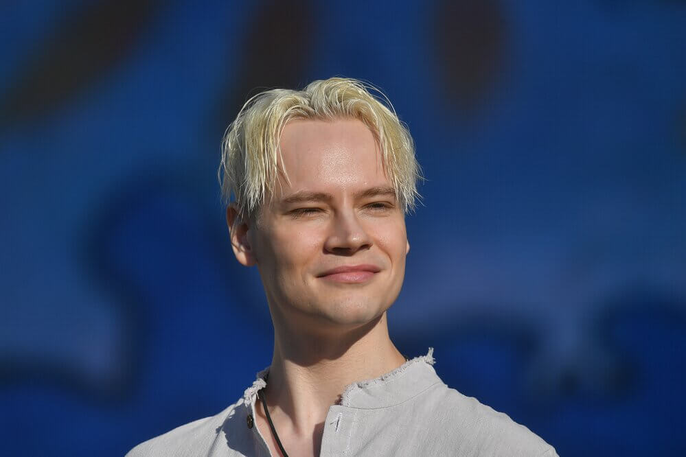 Певец Shaman ответил двумя словами на обвинения СБУ Певец Shaman ответил двумя словами на обвинения СБУ