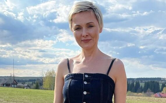 Дарья Повереннова призналась, что ее критикуют за фото в коротких шортах Дарья Повереннова призналась, что ее критикуют за фото в коротких шортах