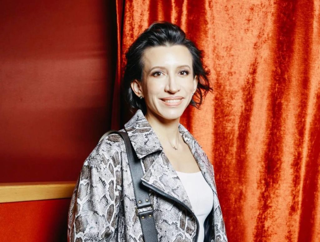 Юмористка Елена Борщева рассказала, что учит детей писать шутки Юмористка Елена Борщева рассказала, что учит детей писать шутки