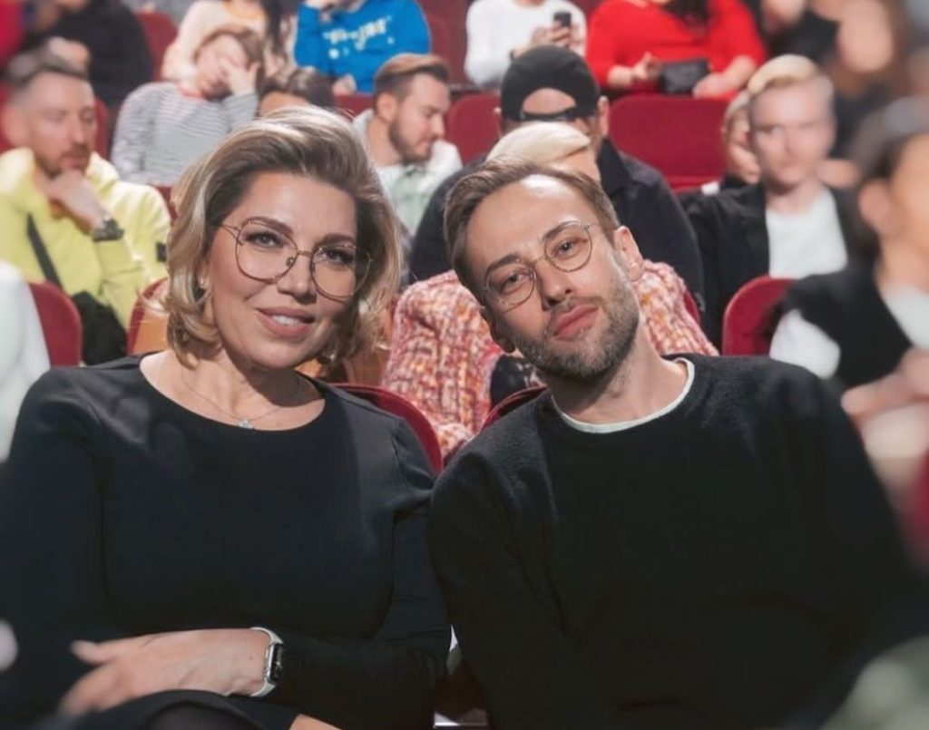 Екатерина Скулкина показала фигуру в платье после похудения Екатерина Скулкина показала фигуру в платье после похудения