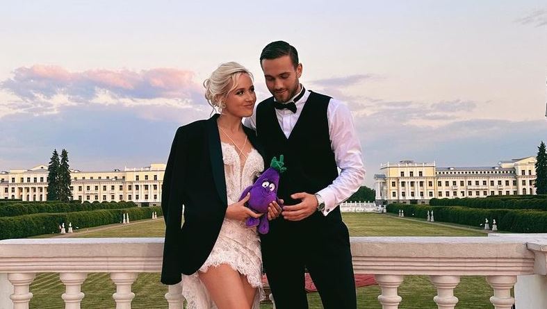 Блогер Поверин заявил, что проходил кастинг в «Постучись в мою дверь» Блогер Поверин заявил, что проходил кастинг в «Постучись в мою дверь»