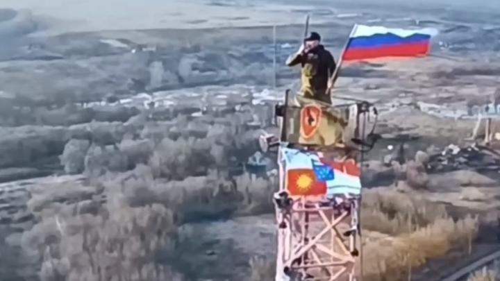 Под Суджей «всё летит в ад» и приказов нет, на F 16 отключили РЭБ, английские БЭКи атакуют платформы в море: СВОдки с фронта Под Суджей «всё летит в ад» и приказов нет, на F 16 отключили РЭБ, английские БЭКи атакуют платформы в море: СВОдки с фронта