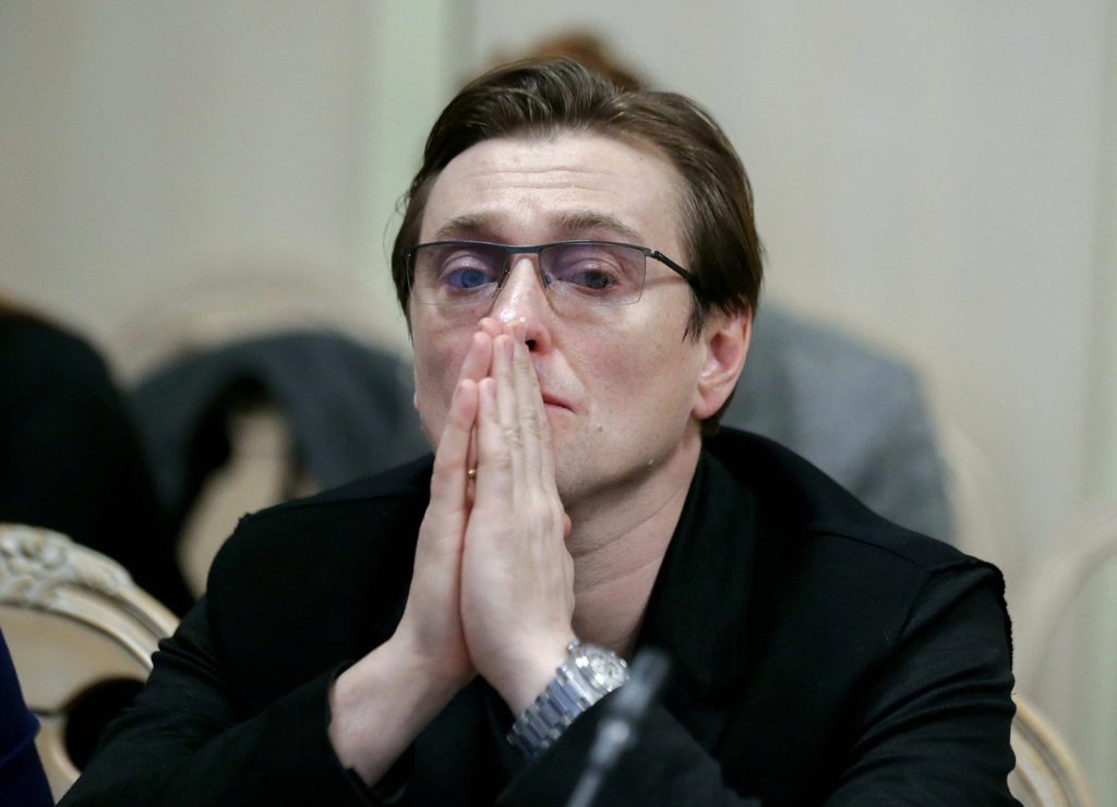 Актера Сергея Безрукова заподозрили в незаконной рыбалке Актера Сергея Безрукова заподозрили в незаконной рыбалке