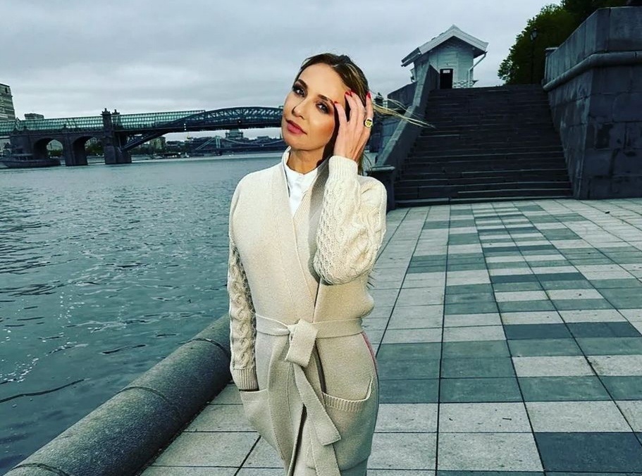 Навка не была готова, что муж затмит ее на льду Навка не была готова, что муж затмит ее на льду