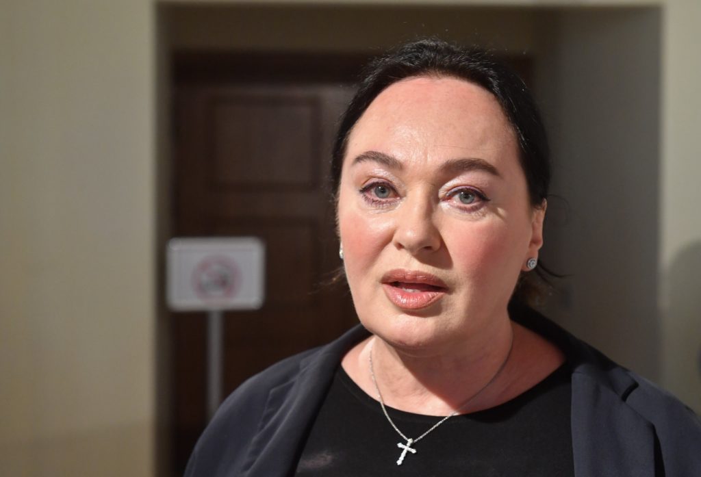 Гузеева раскритиковала Якубовича за слова про «Поле чудес» Гузеева раскритиковала Якубовича за слова про «Поле чудес»