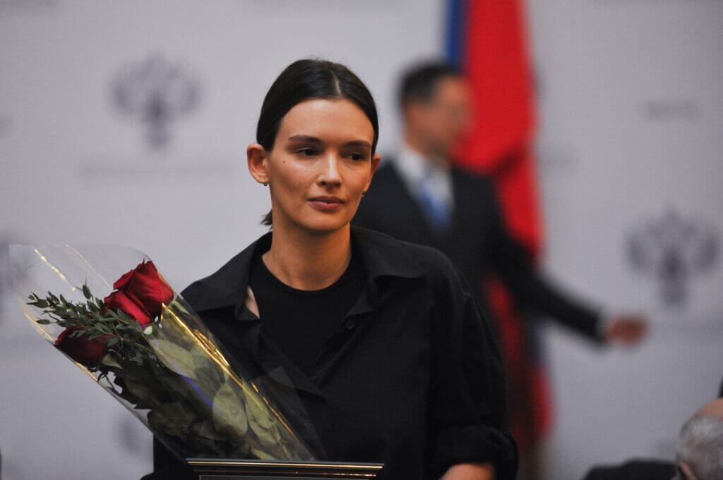 Паулина Андреева показала фото с родным братом на фоне развода Паулина Андреева показала фото с родным братом на фоне развода