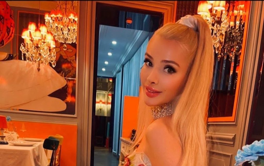 Алена Кравец раскритиковала неискренность невестки Наташи Королевой Алена Кравец раскритиковала неискренность невестки Наташи Королевой
