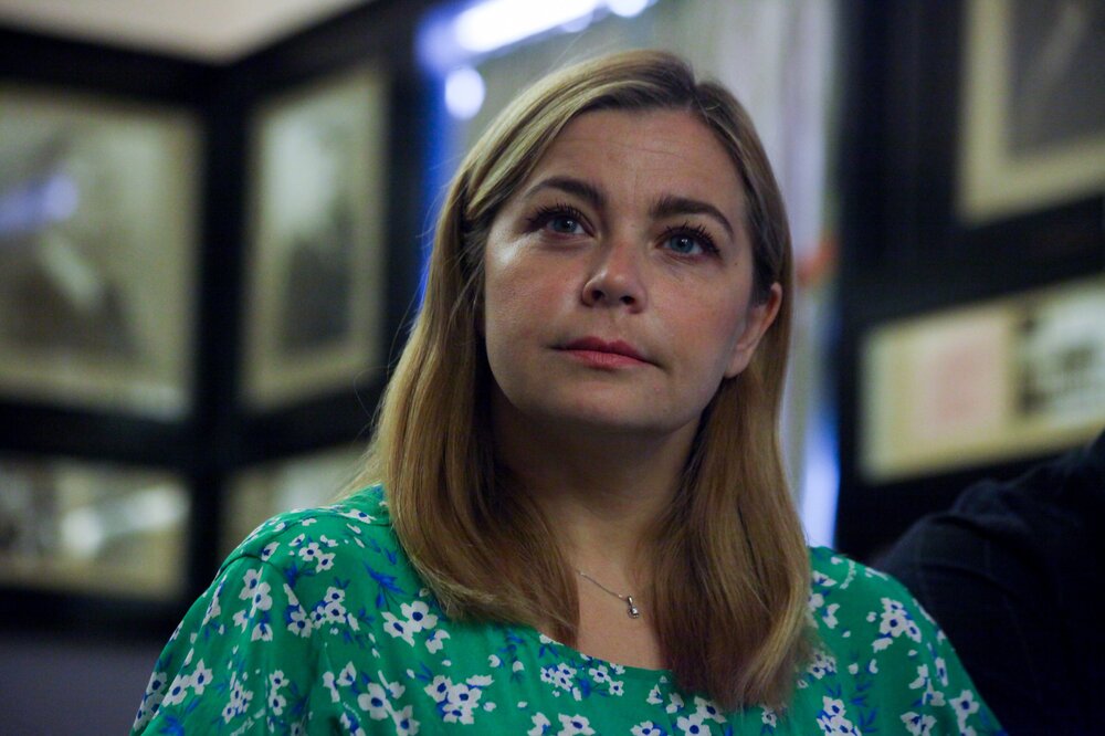 Актриса Ирина Пегова рассказала, что ее 19-летняя дочь учится на экономиста Актриса Ирина Пегова рассказала, что ее 19-летняя дочь учится на экономиста