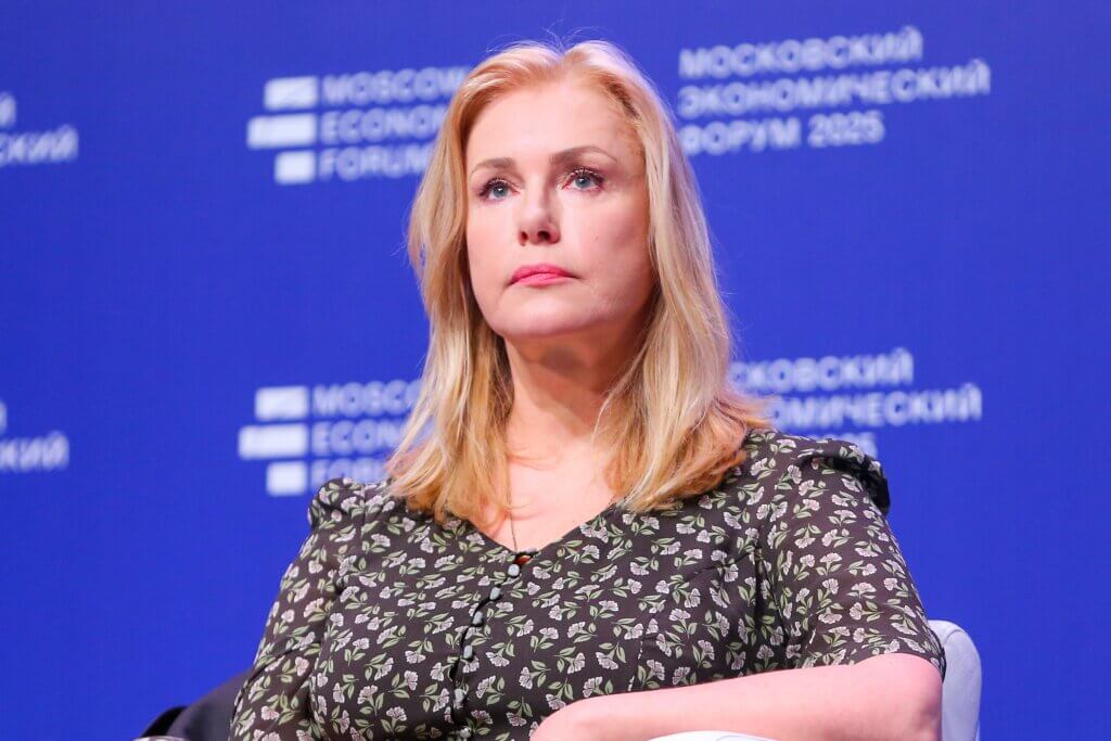 Мария Шукшина отказалась конфликтовать с сестрой Ольгой Мария Шукшина отказалась конфликтовать с сестрой Ольгой