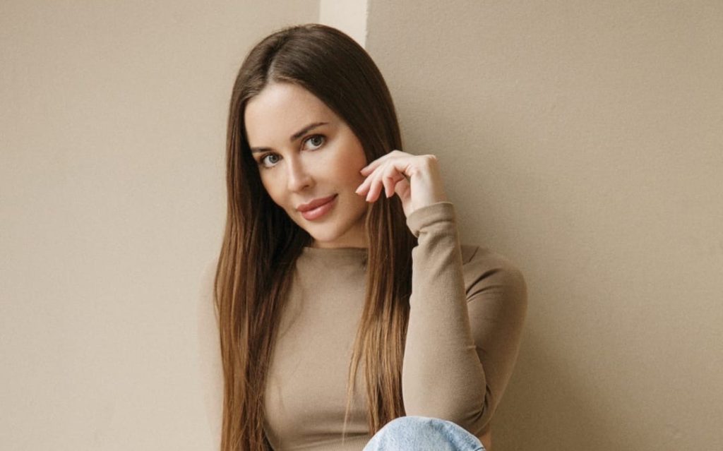 Юлия Михалкова рассказала, как следит за фигурой Юлия Михалкова рассказала, как следит за фигурой