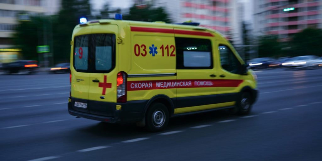 Актера Дениса Евстигнеева госпитализировали в Москве Актера Дениса Евстигнеева госпитализировали в Москве