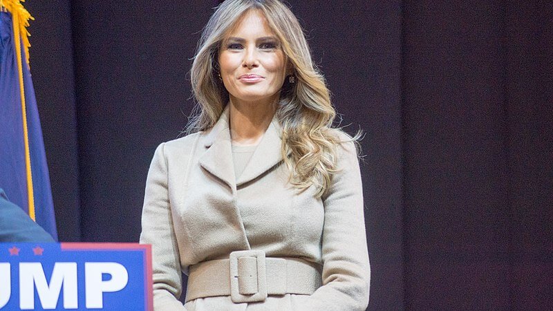 Мелания Трамп в изысканном платье блистала на красной дорожке Мелания Трамп в изысканном платье блистала на красной дорожке