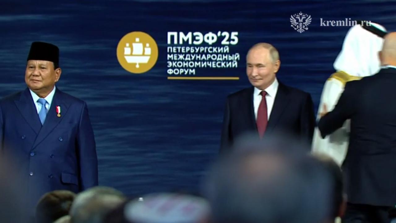 Путин сделал заявление о «капитуляции Зеленского». Война на Украине пошла по израильскому сценарию. СВОдки с фронта Путин сделал заявление о «капитуляции Зеленского». Война на Украине пошла по израильскому сценарию. СВОдки с фронта