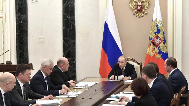 Революция в России неизбежна: «Нас снова развалят изнутри» Революция в России неизбежна: «Нас снова развалят изнутри»