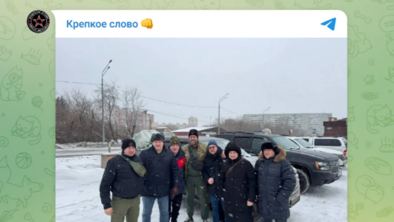 «Сутками в наручниках, в туалет и то за деньги»: Ветеран спецназа потребовал проверить армейский «концлагерь» «Сутками в наручниках, в туалет и то за деньги»: Ветеран спецназа потребовал проверить армейский «концлагерь»