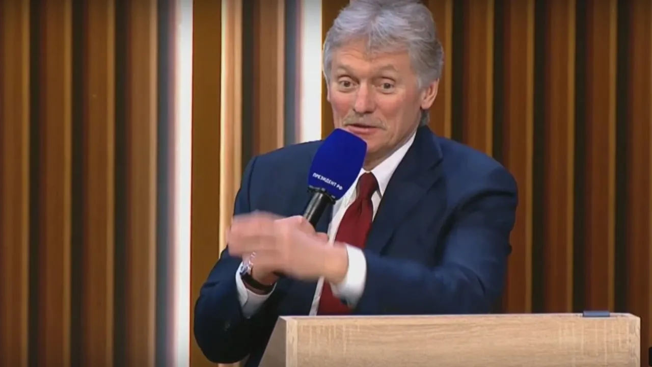 «Ядерное» зарево над Киевом: на дерзость Зеленского ответили в 13:25. Донбасс сдадут? В Одессе накрыли «странную» базу. СВОдки с фронта «Ядерное» зарево над Киевом: на дерзость Зеленского ответили в 13:25. Донбасс сдадут? В Одессе накрыли «странную» базу. СВОдки с фронта